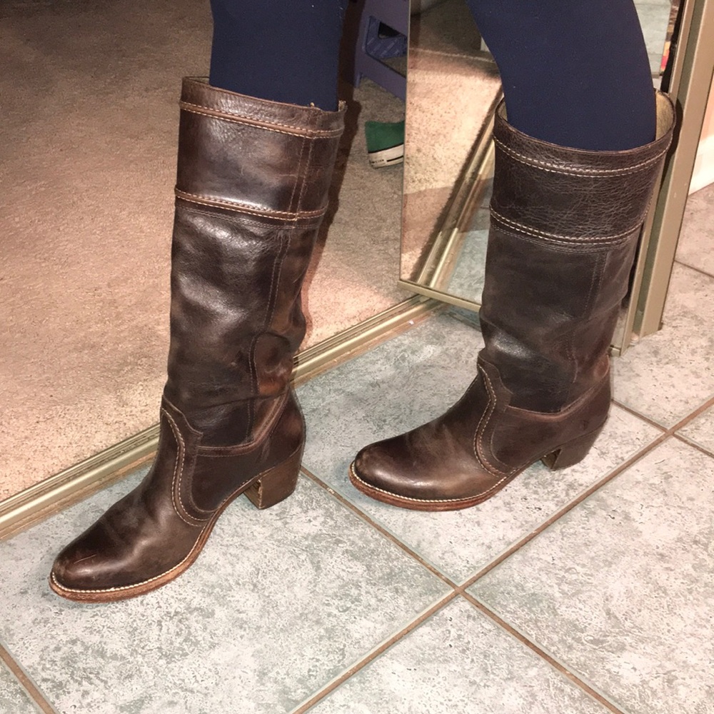 vintage gently worn frye boots
